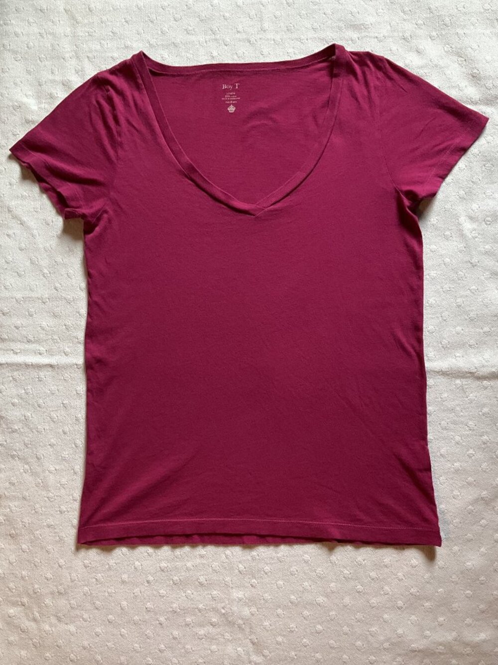 J Crew Women’s Vintage 100% Cotton V-Neck Boy T T-Shirt, S/S, Berry, Sz M